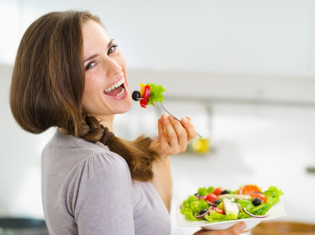 How Your Diet Impacts Your Oral Health Daily
